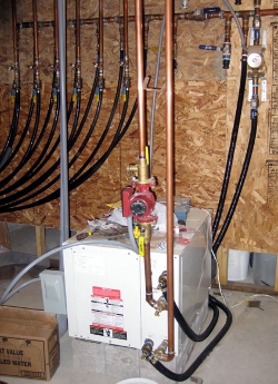 Using a Hydronic Radiant Floor System with a Water-to-Water